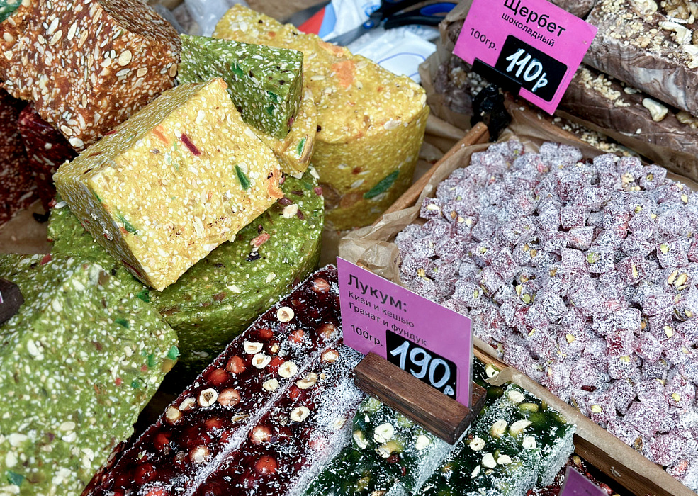 Ярмарка «Вкусы страны»: гастрономическое путешествие в сердце Нижнего!